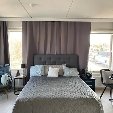 Bosshomes - Close To Helsinki And Access To Airport Apartahotel