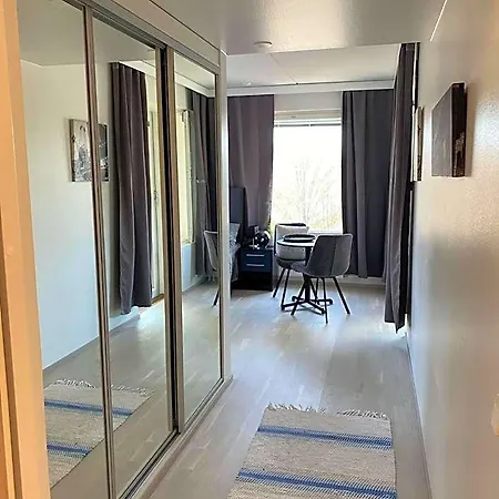 Huoneistohotelli Bosshomes - Close To Helsinki And Access To Airport